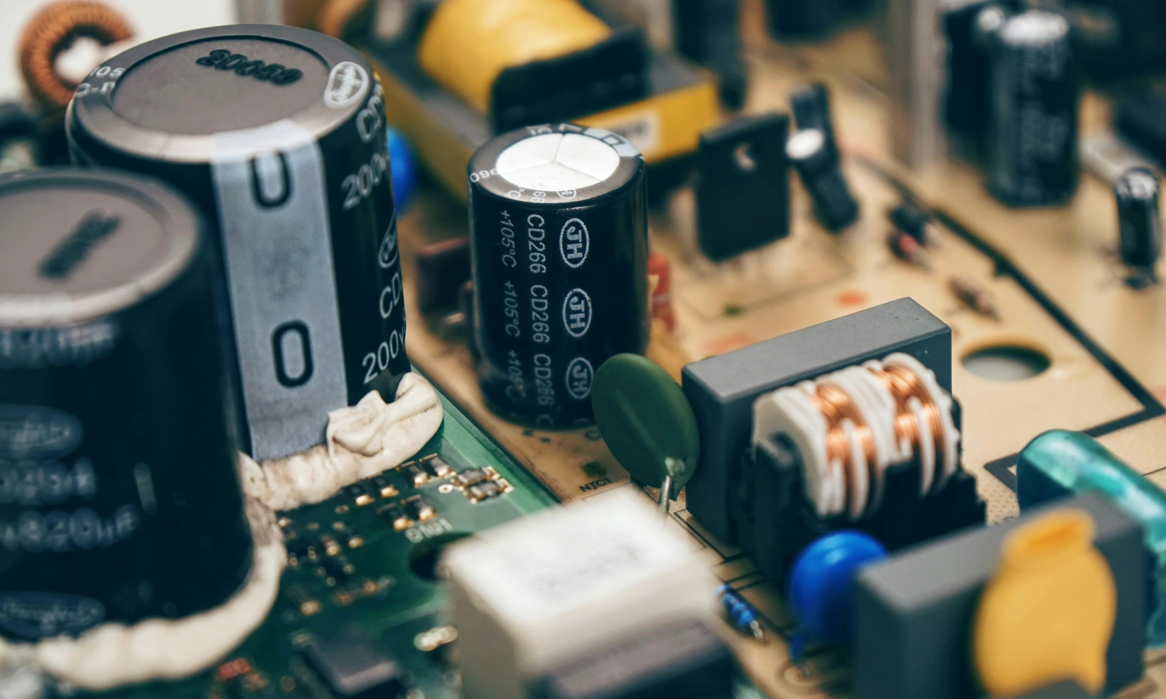 Analysing Series and Parallel Circuits